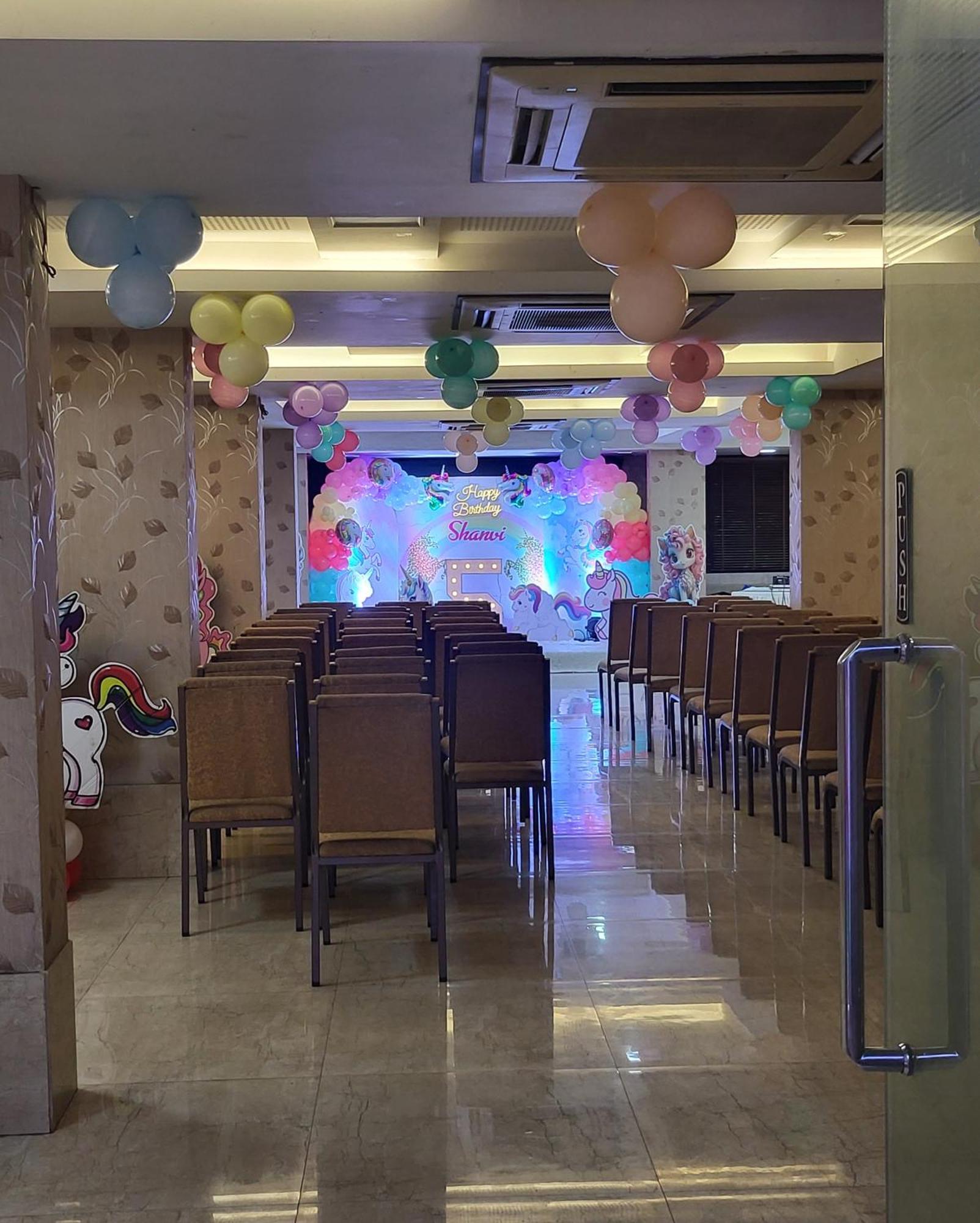 Hotel Maharana Inn Chembur Bombaim Exterior foto
