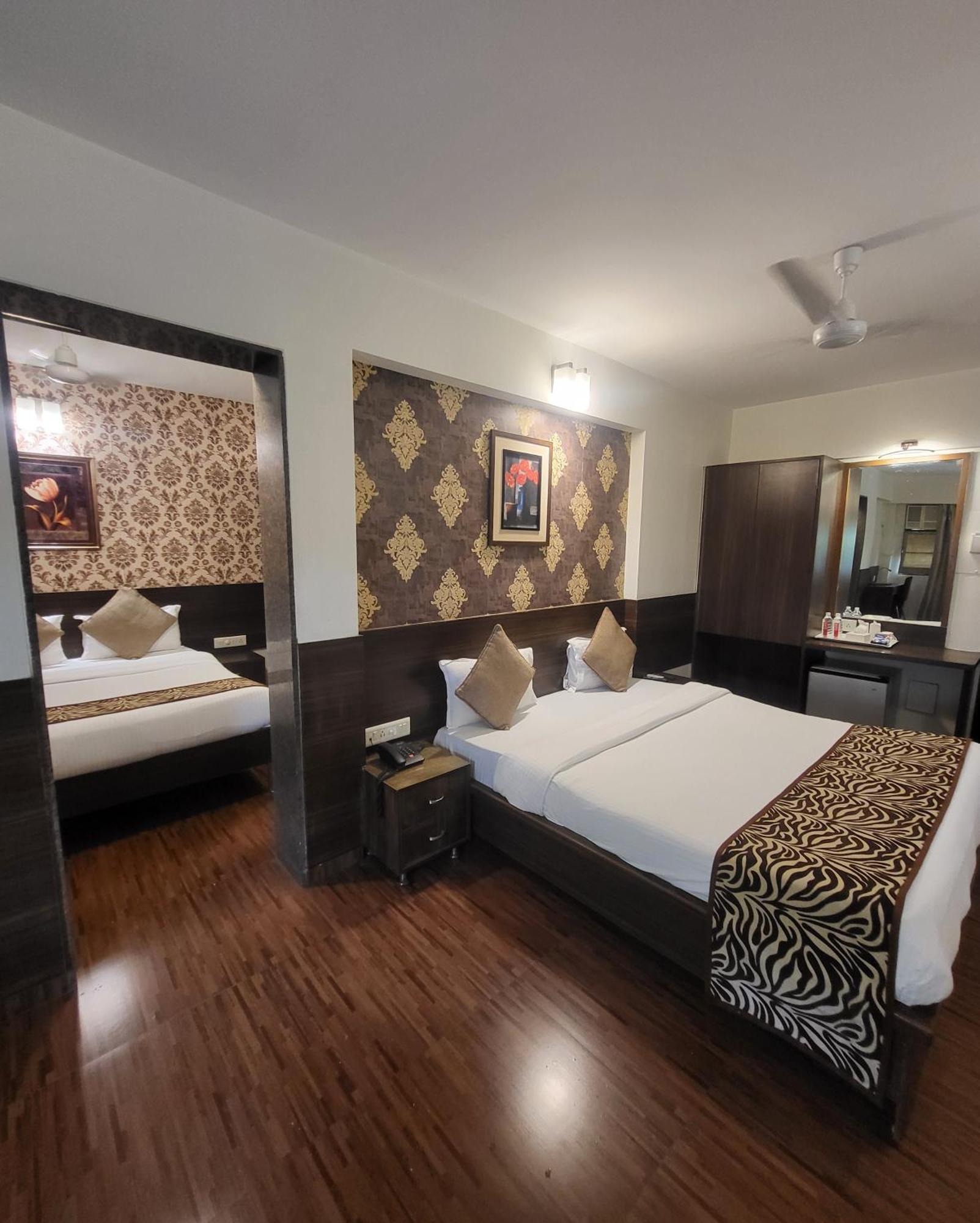 Hotel Maharana Inn Chembur Bombaim Exterior foto