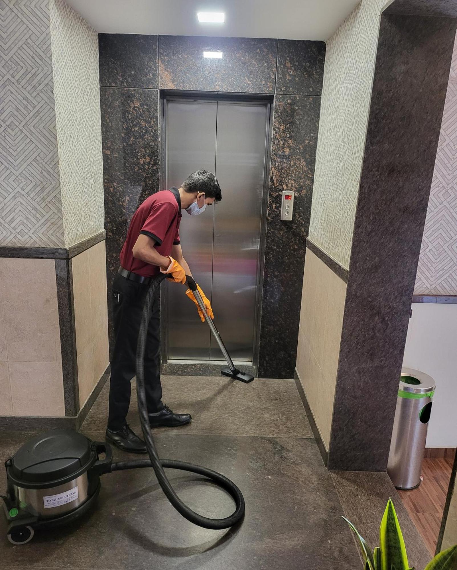 Hotel Maharana Inn Chembur Bombaim Exterior foto